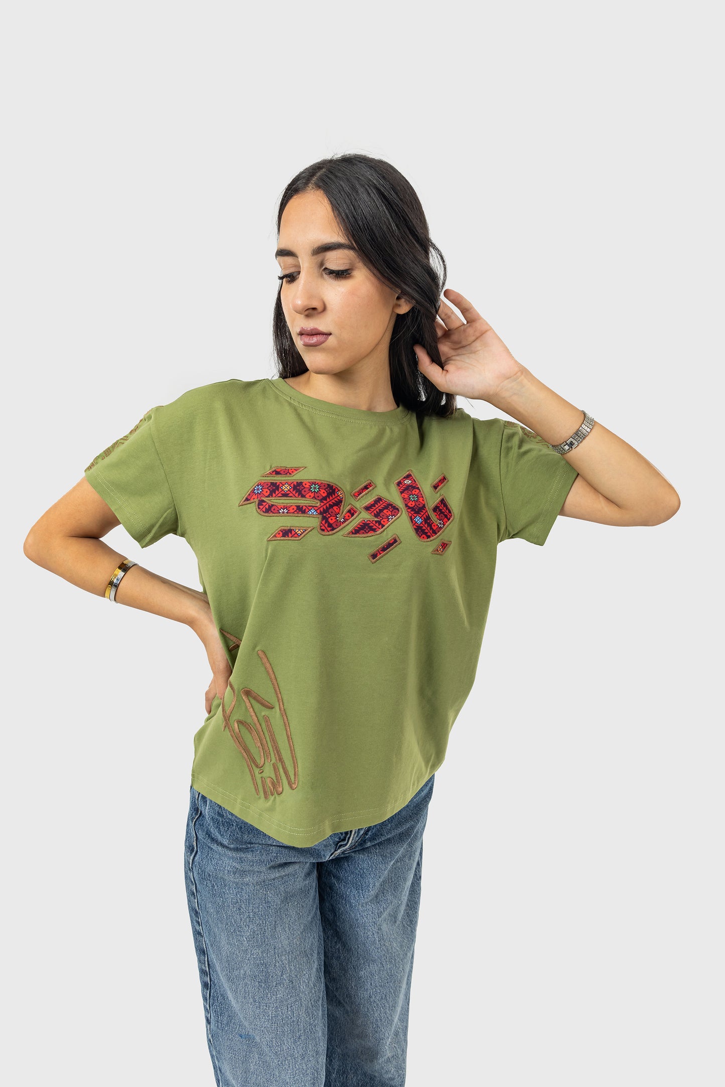 BADEYYEH T-shirt