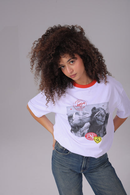 KISSING CAMELS T-SHIRT