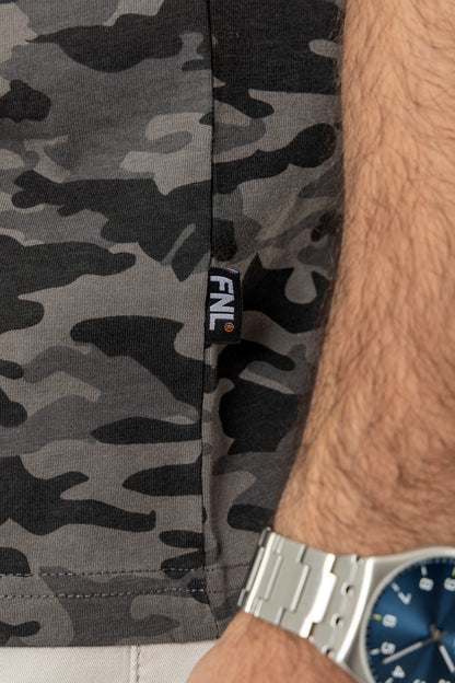 BLACK CAMO T-shirt