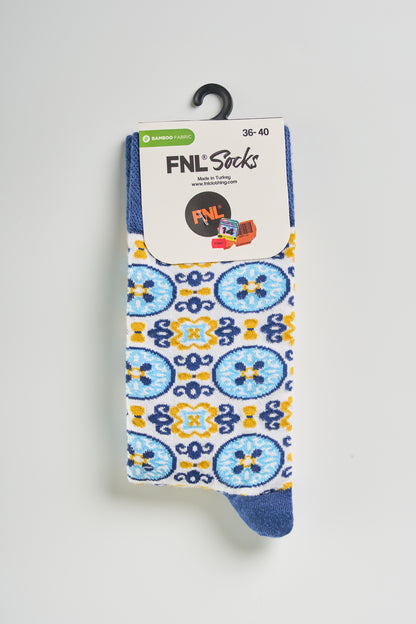 WHITE TILES SOCKS